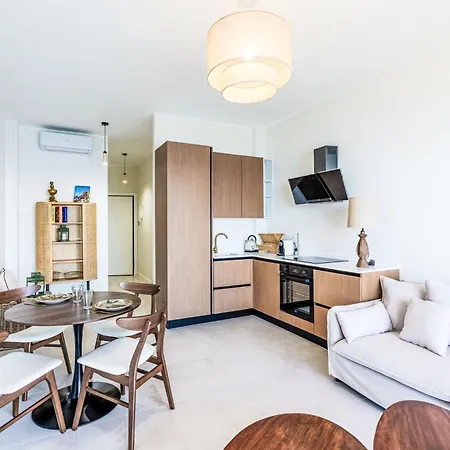 Feet In The Sea By Interhome Apartment *